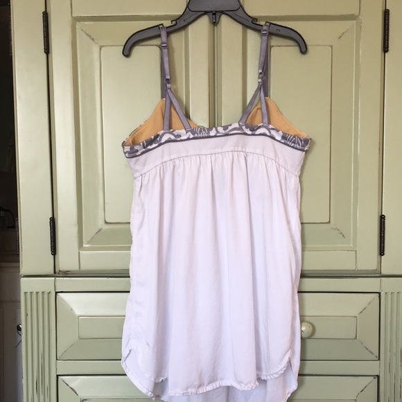 Lululemon Athletica Tank - Picture 5 of 6